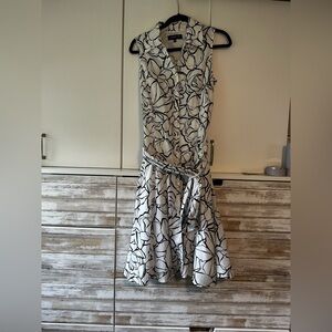 Jones New York Black and White Pleated Midi Dress